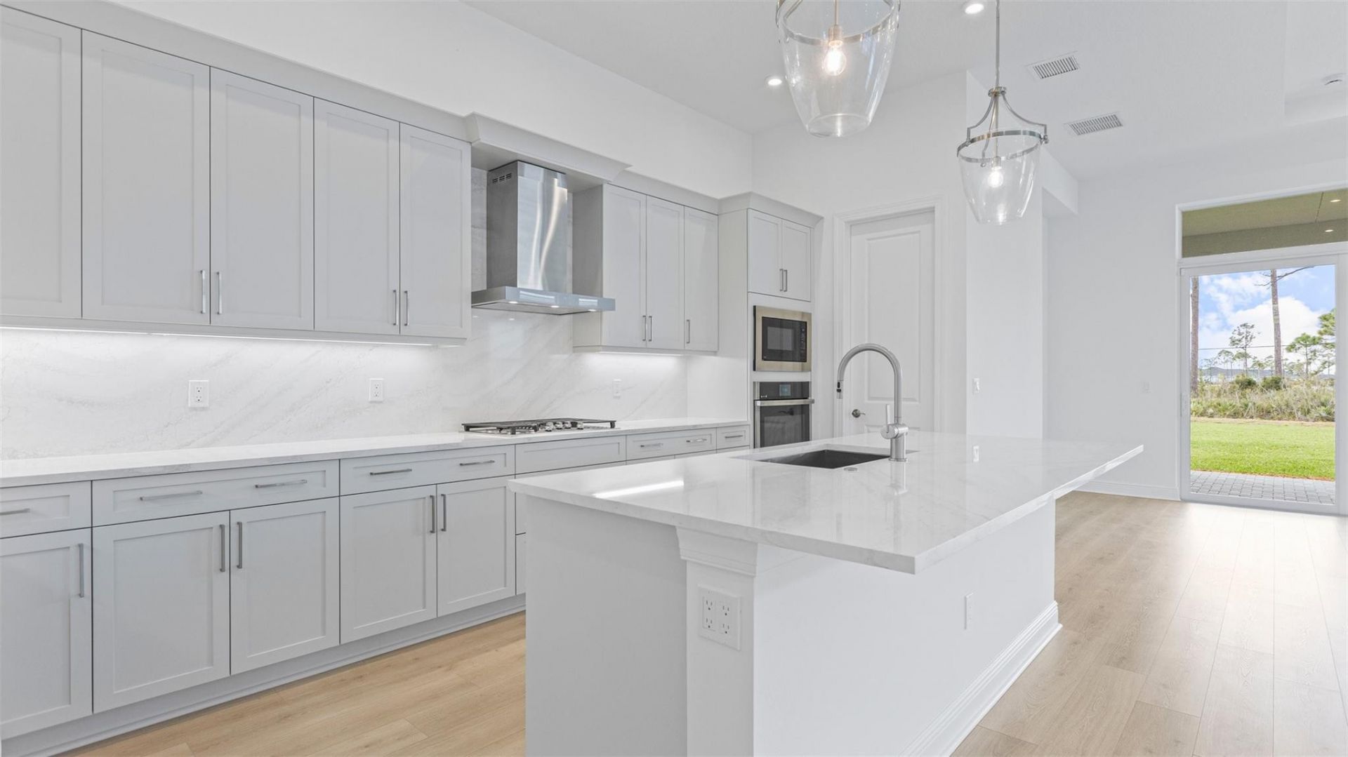 13777 SE Blackwood Drive, Port Saint Lucie, FL 34984 Photo