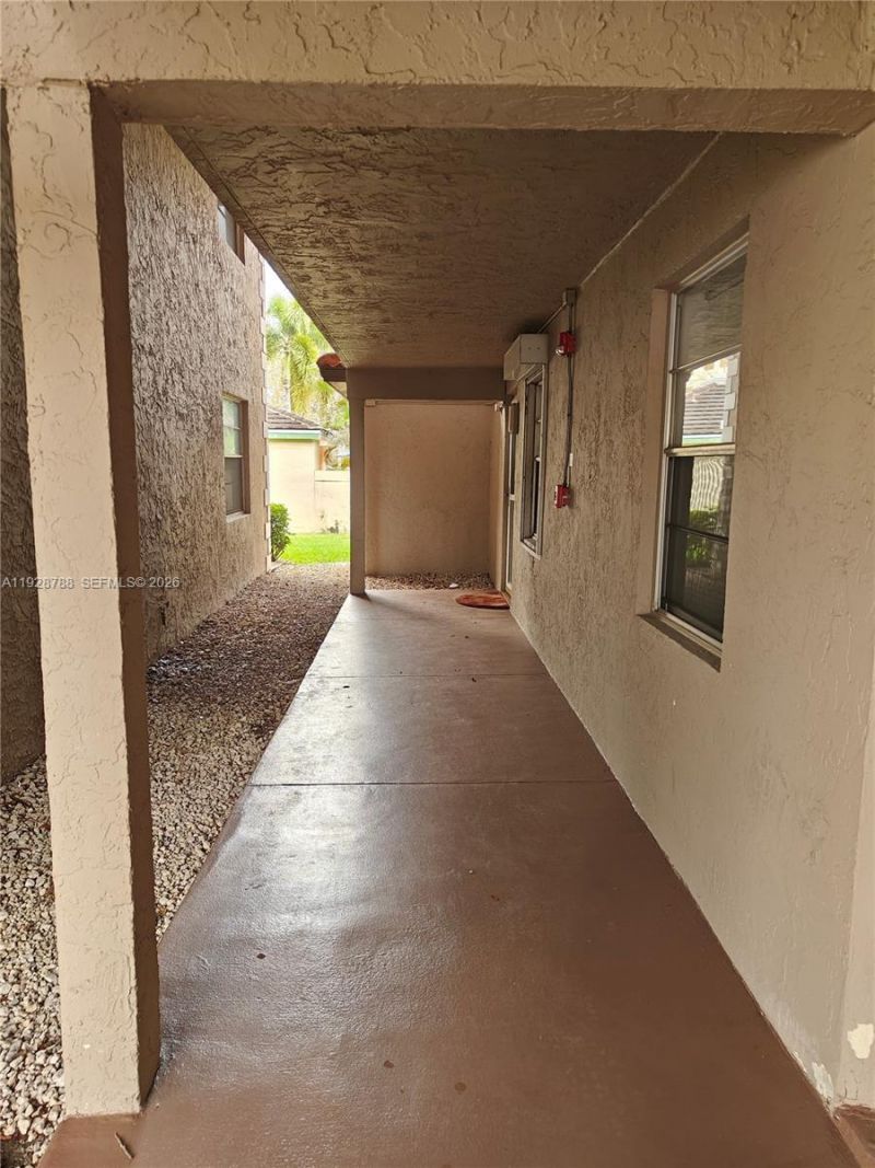 8750 Royal Palm Blvd, Unit 111-3, Coral Springs, FL 33065 Photo