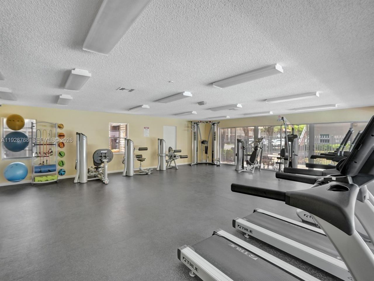 8750 Royal Palm Blvd, Unit 111-3, Coral Springs, FL 33065 Photo