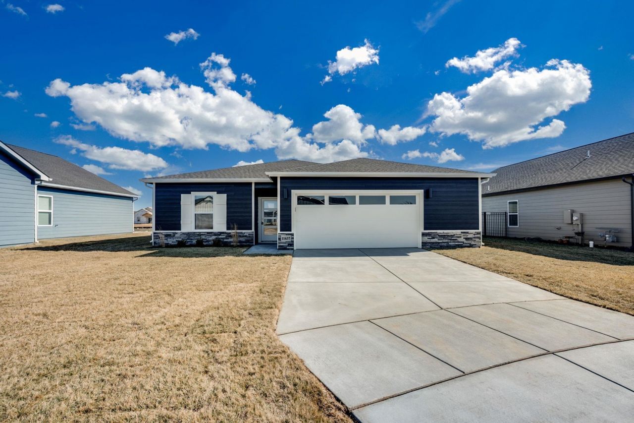 11637 W Scarlett Ct, Maize, KS 67101 Main Photo