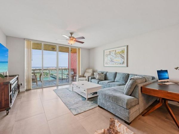 2640 Lake Shore Drive, Unit 1810, Riviera Beach, FL 33404