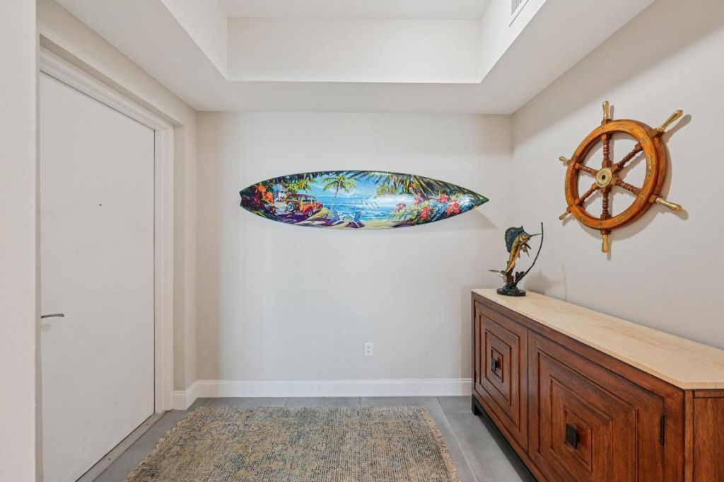 2640 Lake Shore Drive, Unit 1810, Riviera Beach, FL 33404 Photo