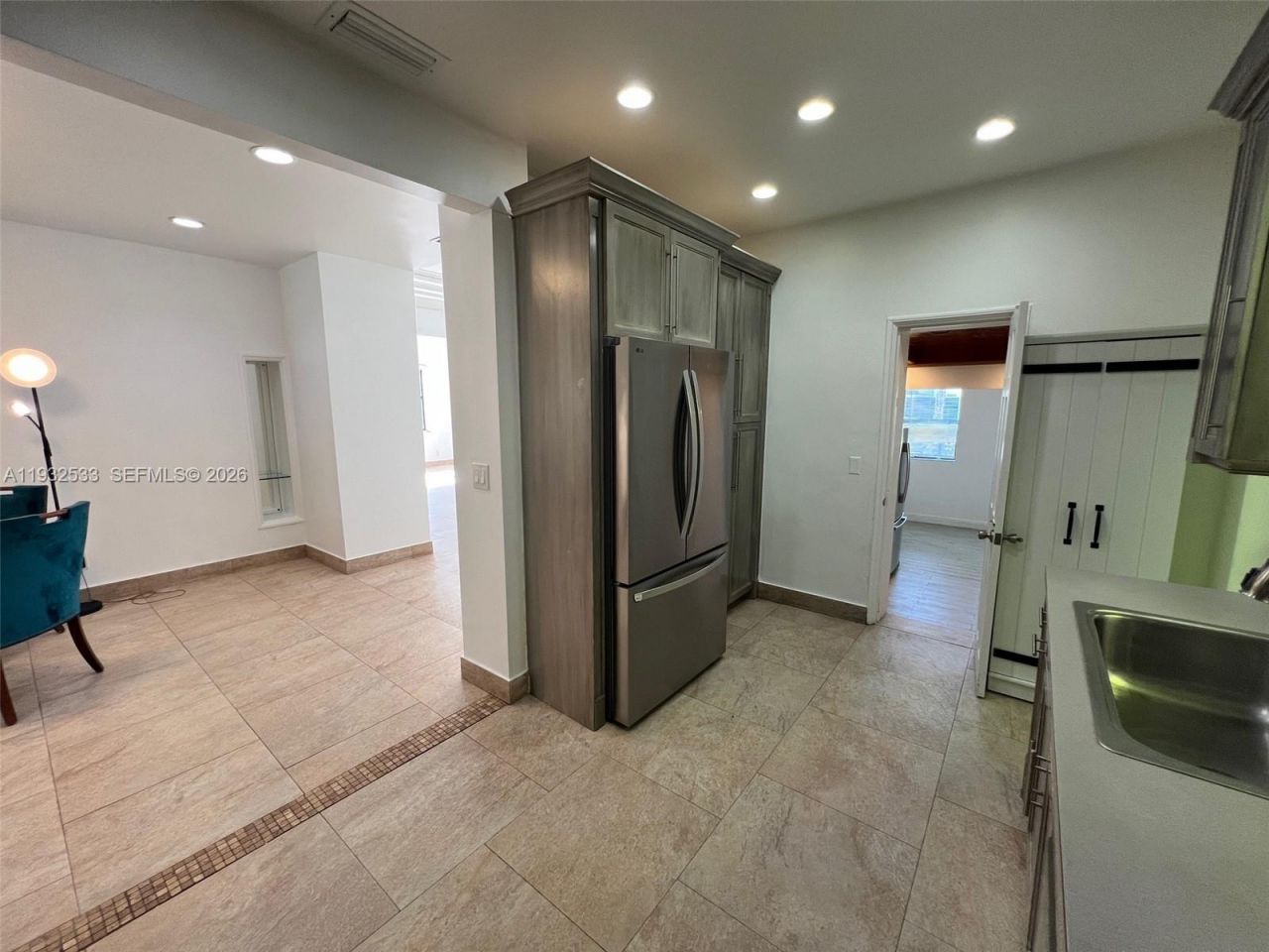 4575 Post Ave, Miami Beach, FL 33140 Photo