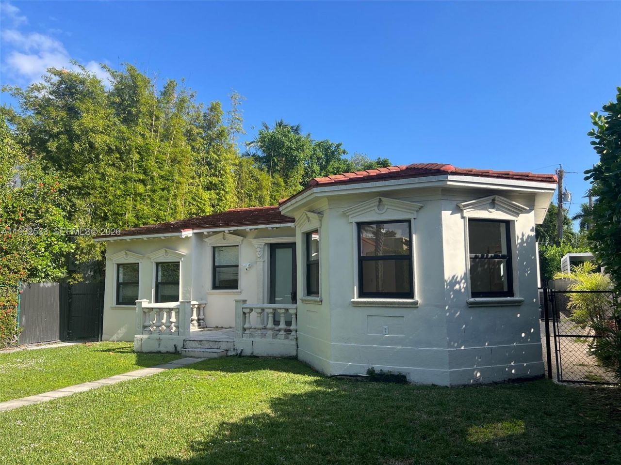 4575 Post Ave, Miami Beach, FL 33140 Photo