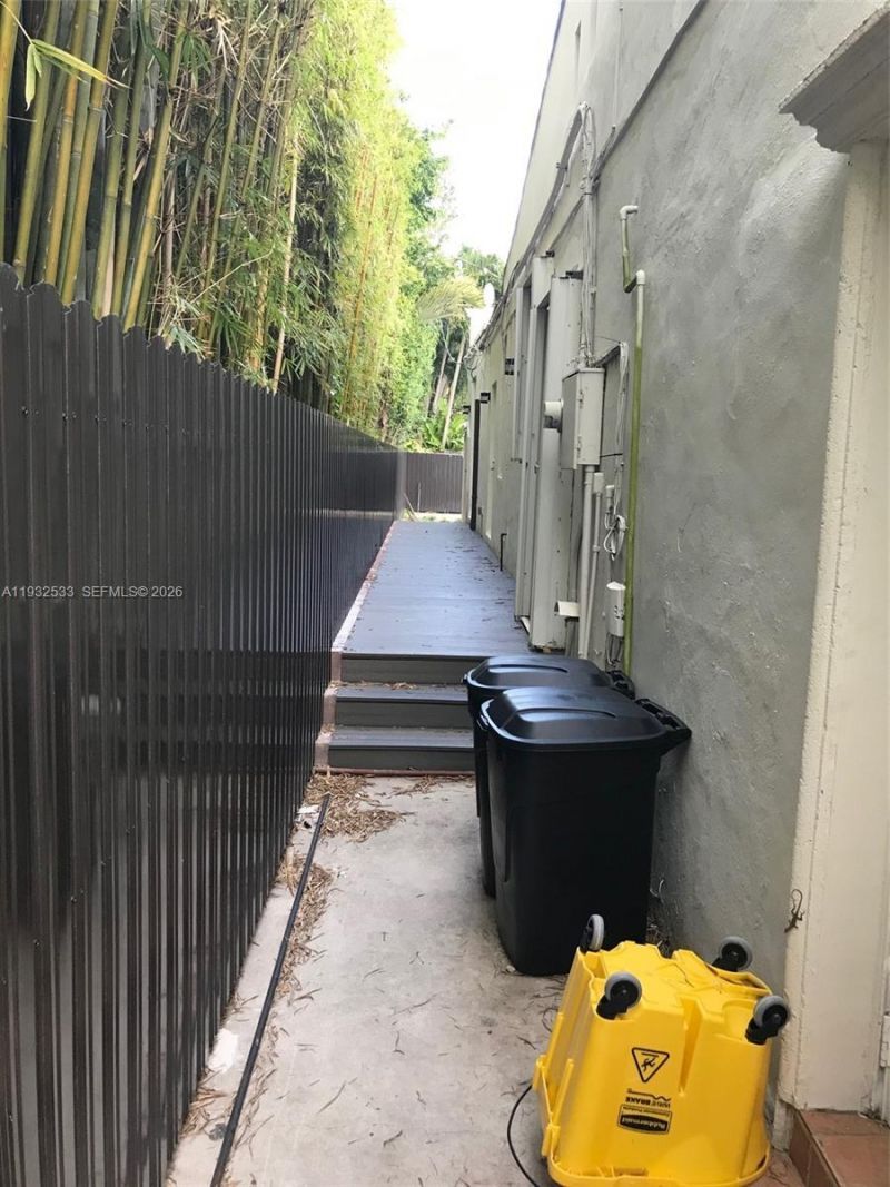 4575 Post Ave, Miami Beach, FL 33140 Photo