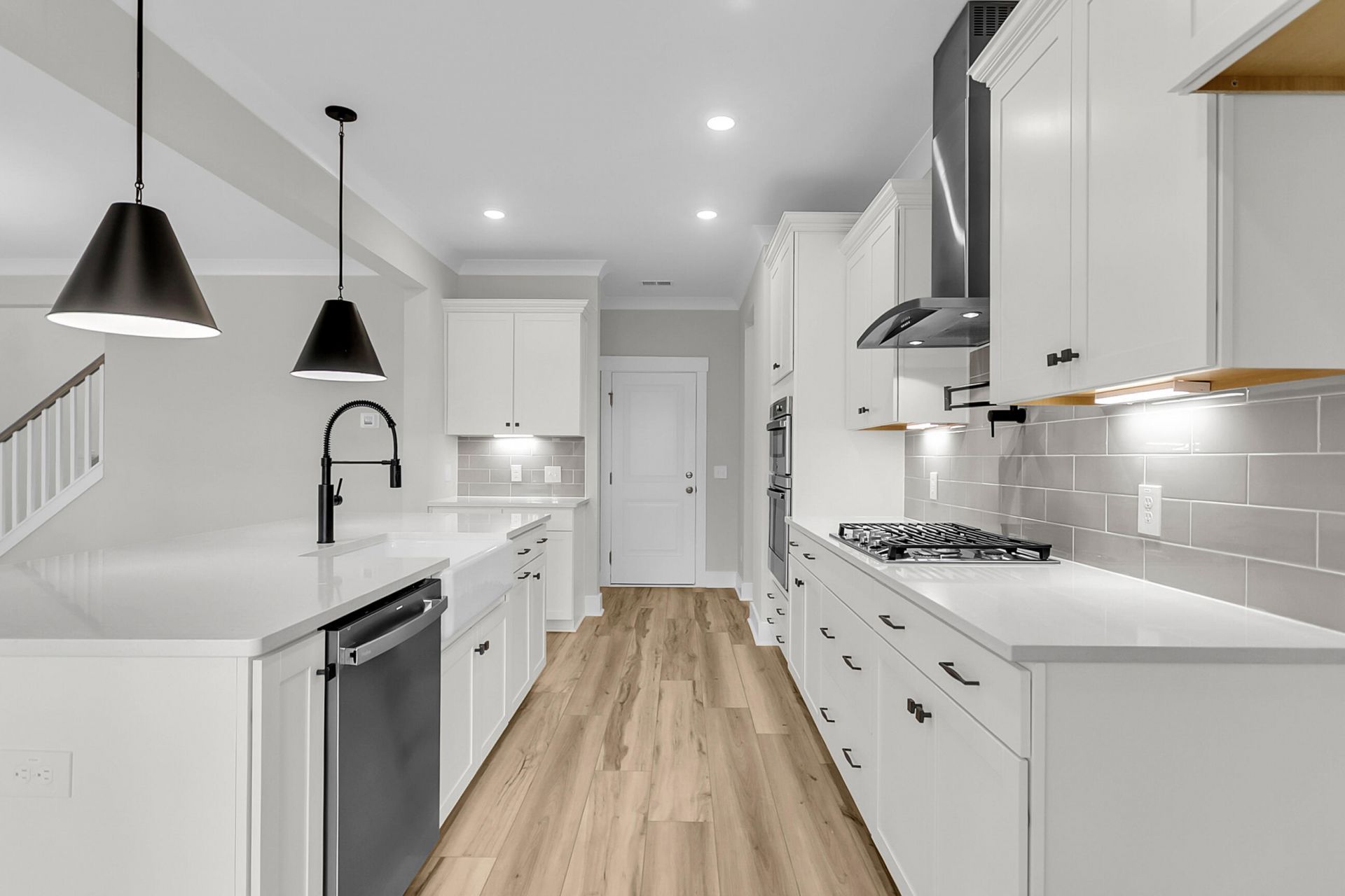 102 Sawlog Drive Photo 10