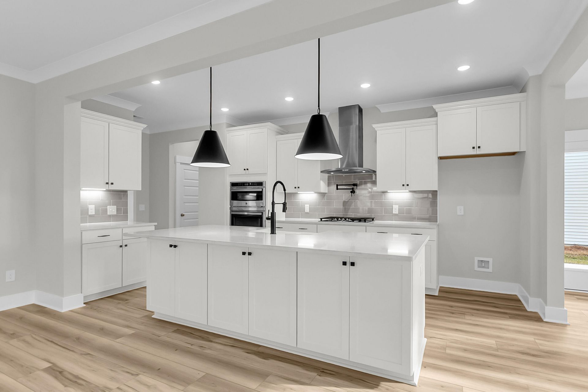 102 Sawlog Drive Photo 8