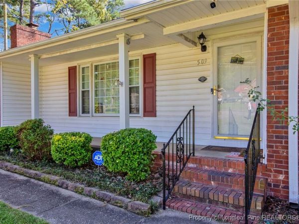 509 Dashland Drive, Fayetteville, NC 28303