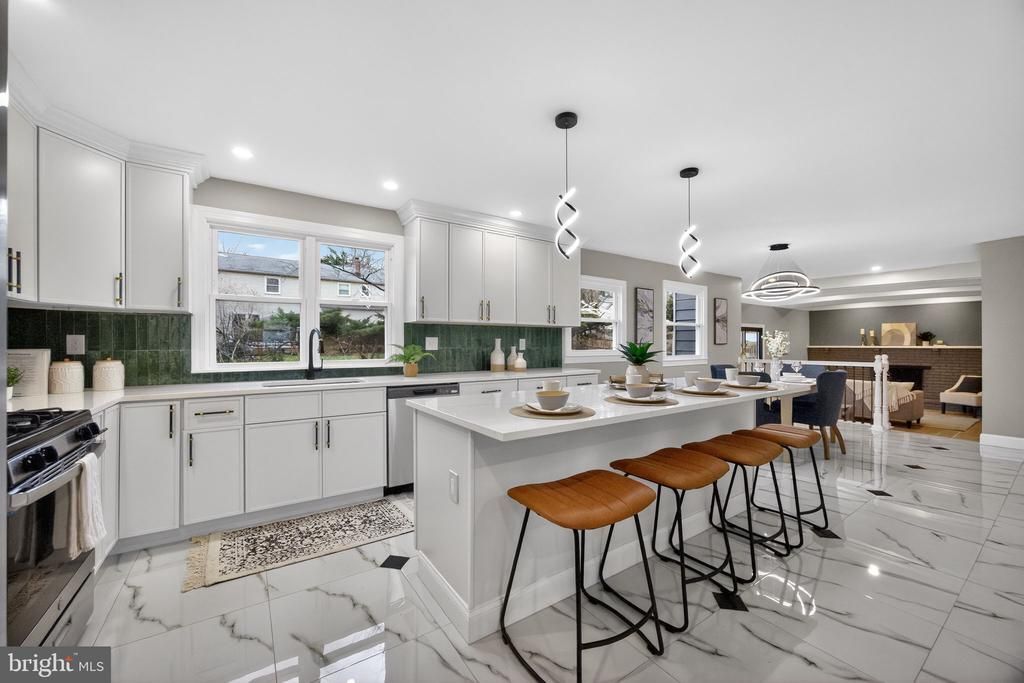 515 Balsam Road, Cherry Hill, NJ 08003 Main Photo