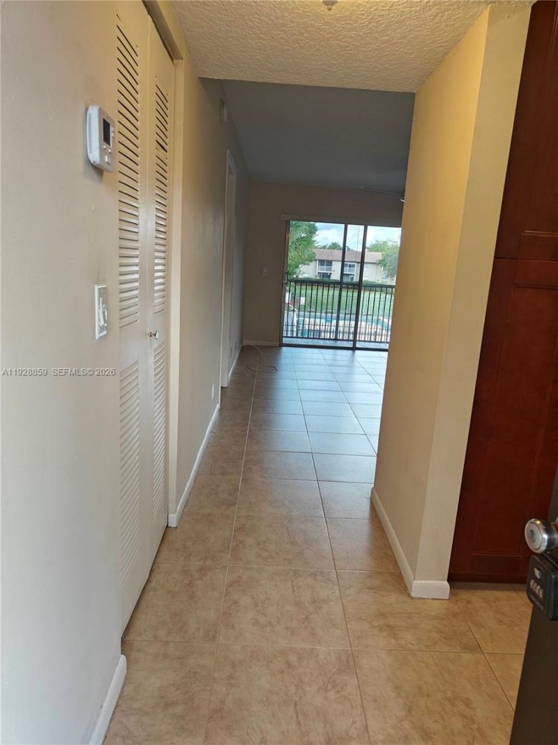 8770 Royal Palm Blvd, Unit 203-2, Coral Springs, FL 33065 Photo