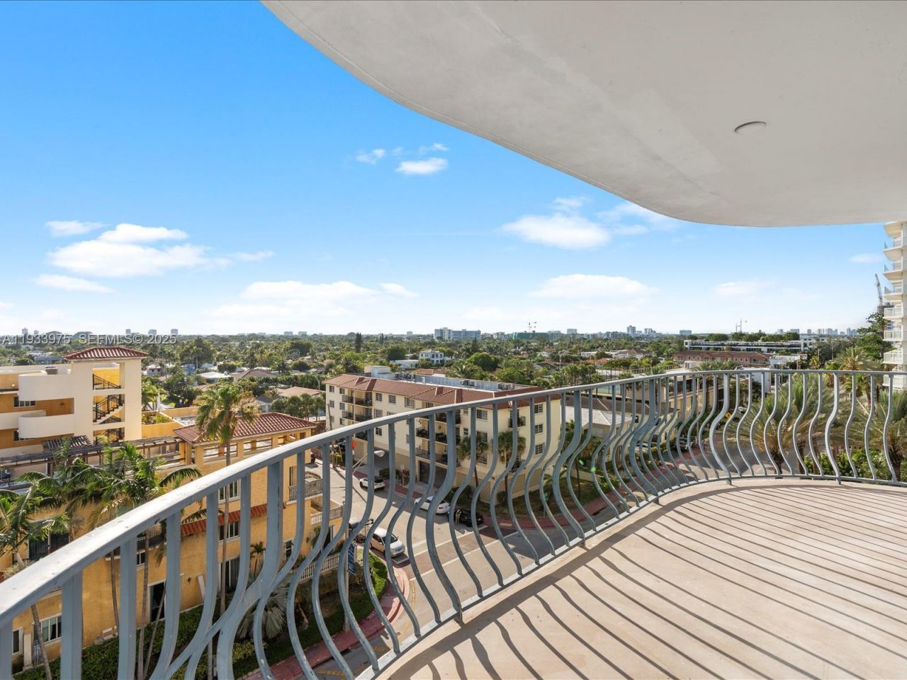 8877 Collins Ave , Unit 704, Surfside, FL 33154 Photo