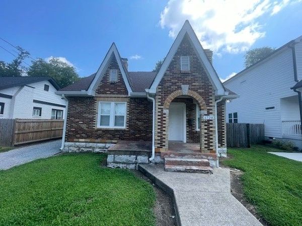 1728 16th Ave N, Nashville, TN 37208