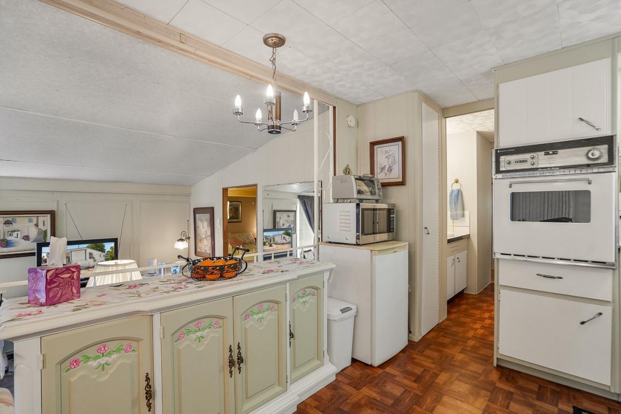 8573 SW 16th Street, Davie, FL 33324 Photo