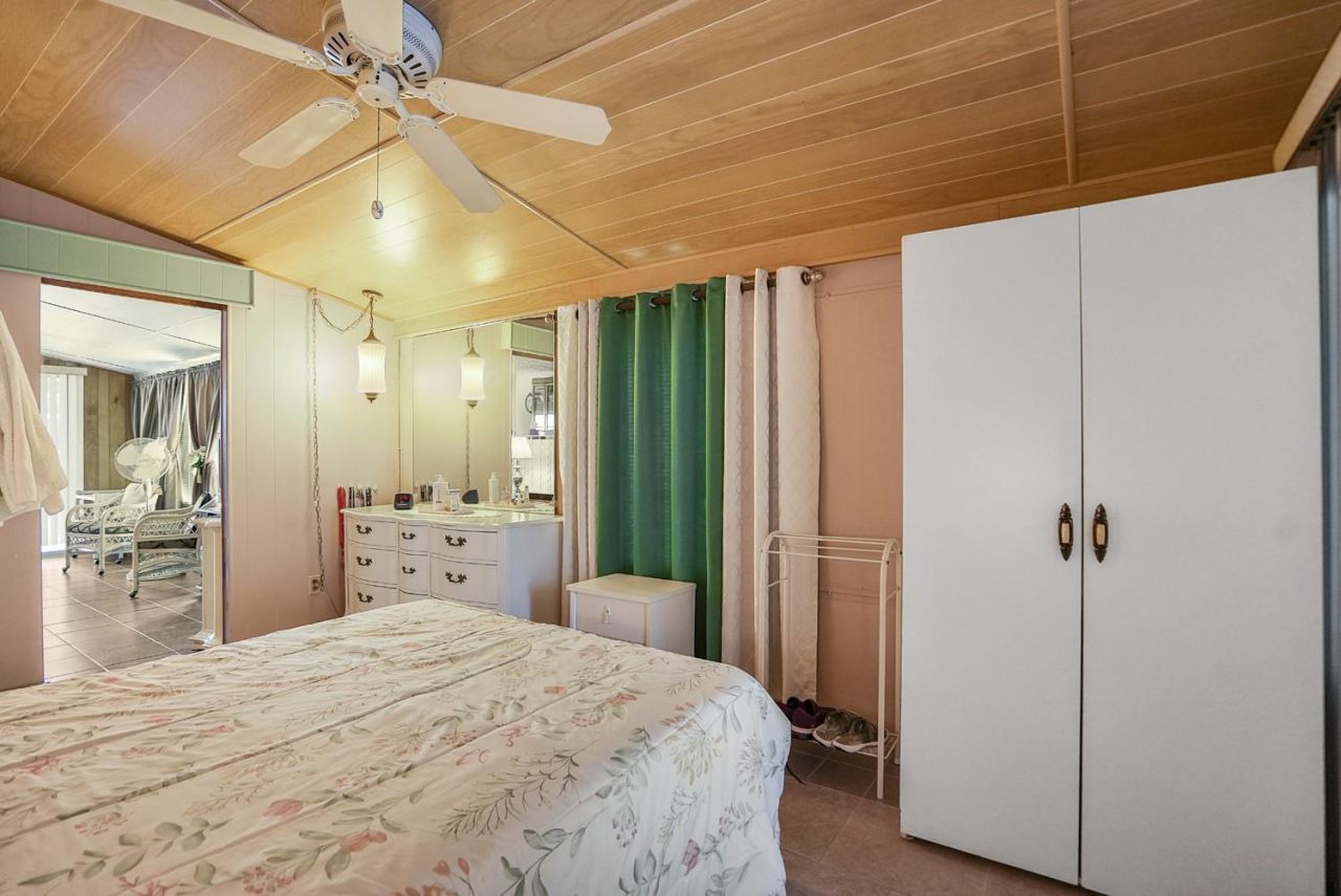 8573 SW 16th Street, Davie, FL 33324 Photo