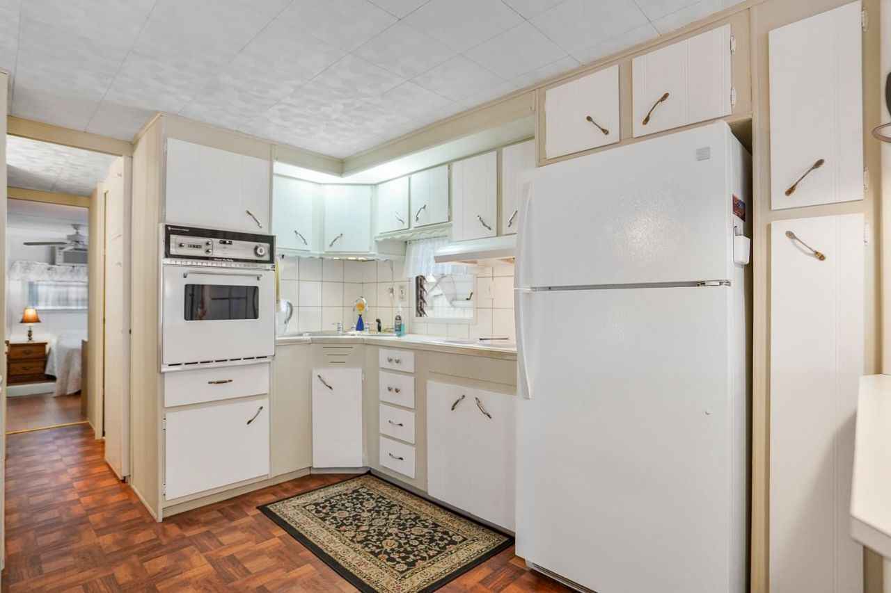 8573 SW 16th Street, Davie, FL 33324 Photo