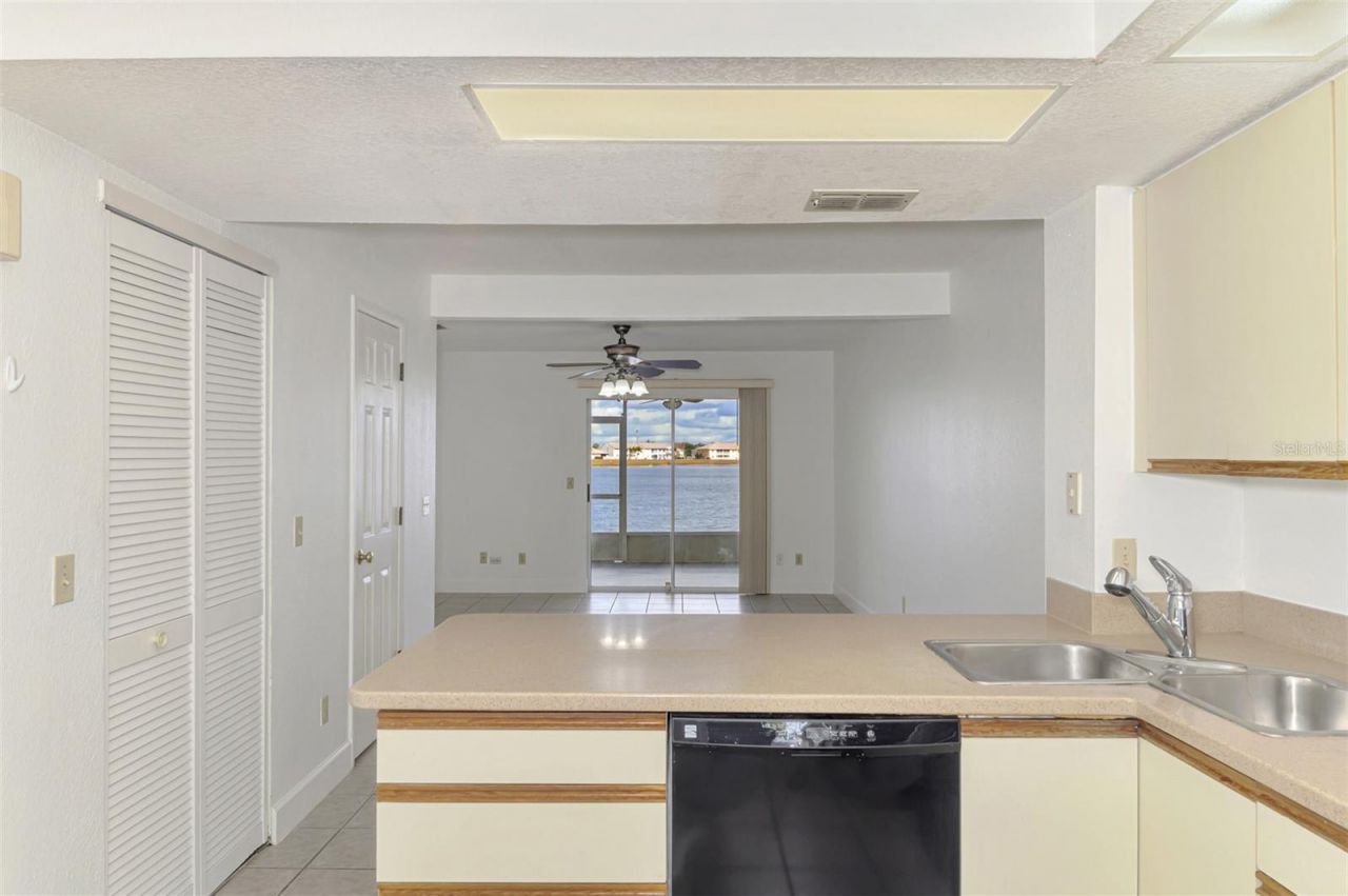 26310 Rampart Boulevard, Unit 505/E, Punta Gorda, FL 33983 Photo