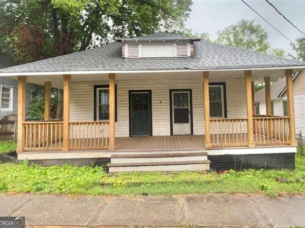 4 Ivy Street, Porterdale, GA 30014