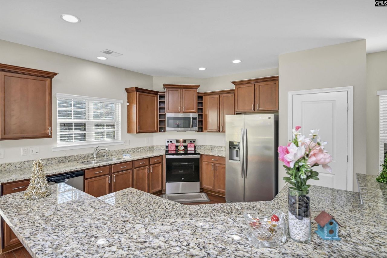 135 Bonhill Dr Photo 16