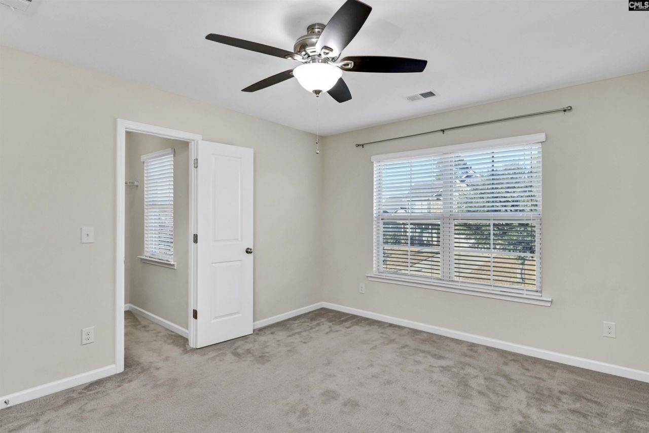 135 Bonhill Dr Photo 49