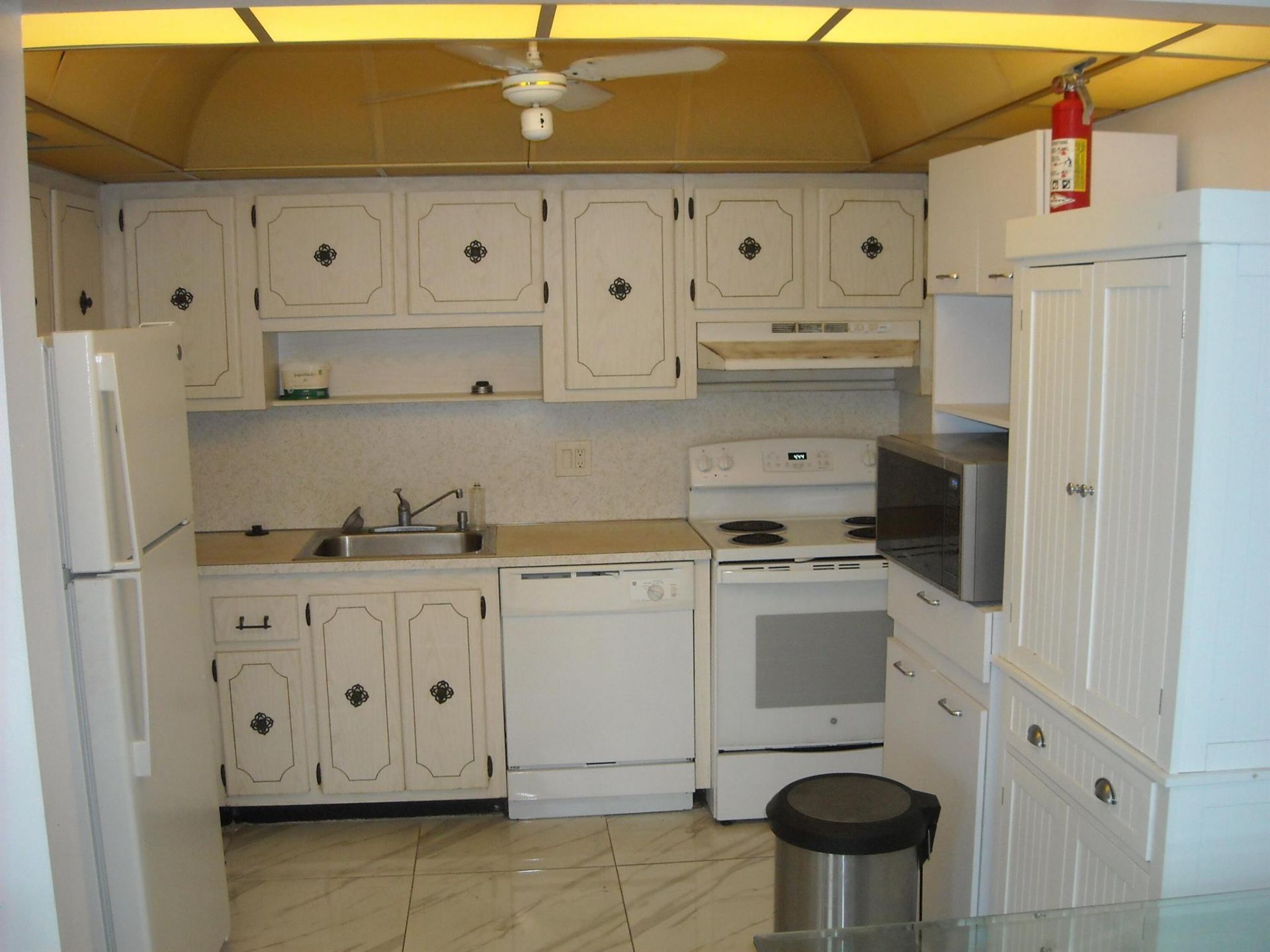 103 Greenbrier C, West Palm Beach, FL 33417 Photo