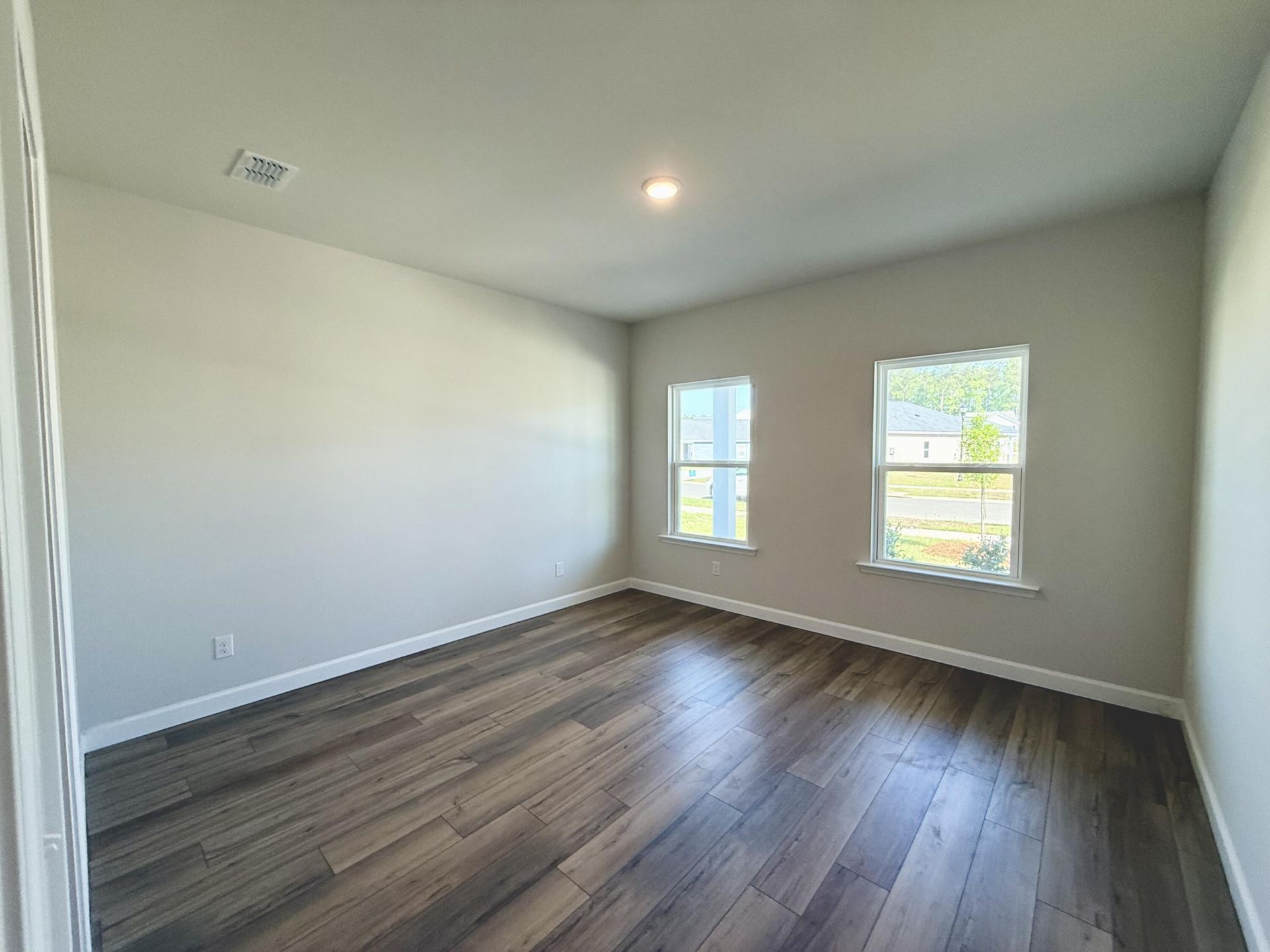 5250 Cottage Landing Drive Photo 12