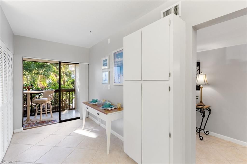 1828 Kings Lake Blvd, Unit 103, Naples, FL 34112 Photo
