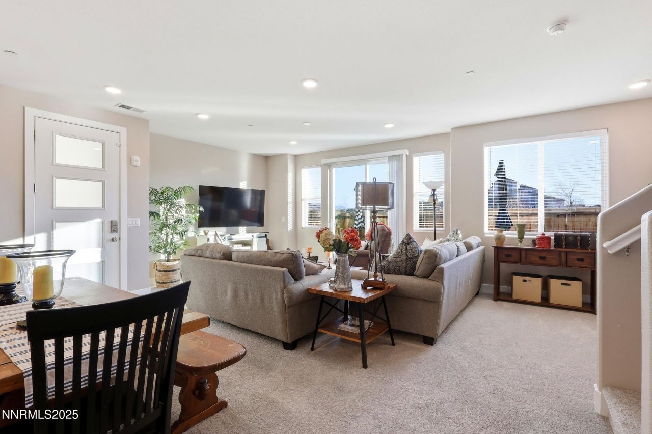 3601 Pulsar Lane, Unit 2, Carson City, NV 89705 Photo