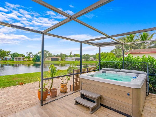 14624 Country Side Lane, Delray Beach, FL 33484