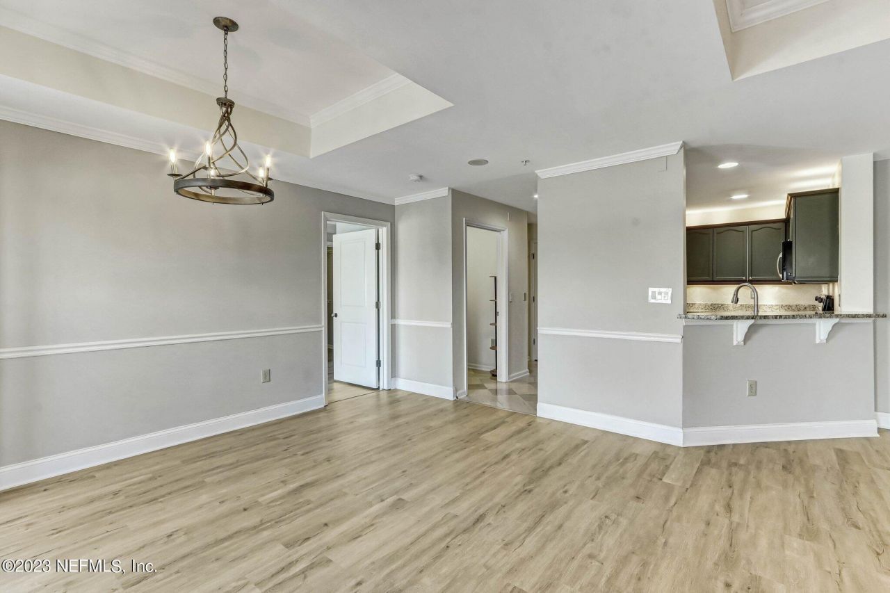 400 E Bay Street, Unit 504, Jacksonville, FL 32202 Photo