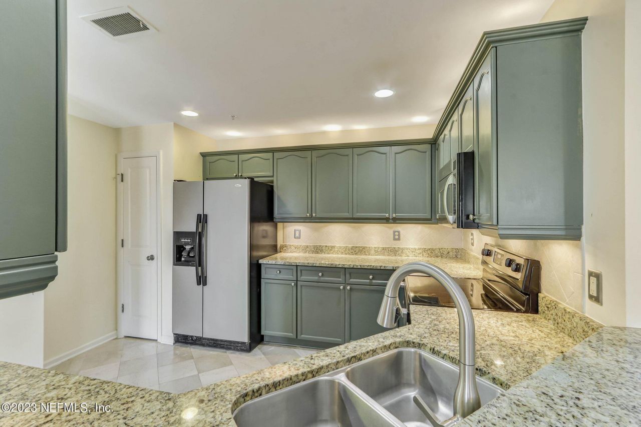 400 E Bay Street, Unit 504, Jacksonville, FL 32202 Photo
