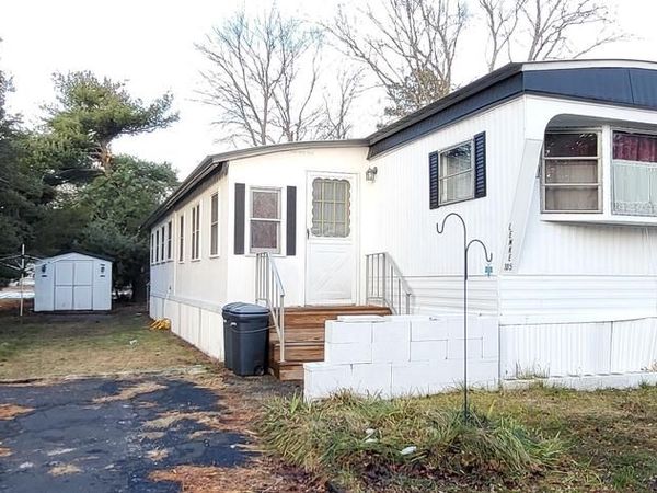 105 JUNIPER, BARNEGAT, NJ 08005