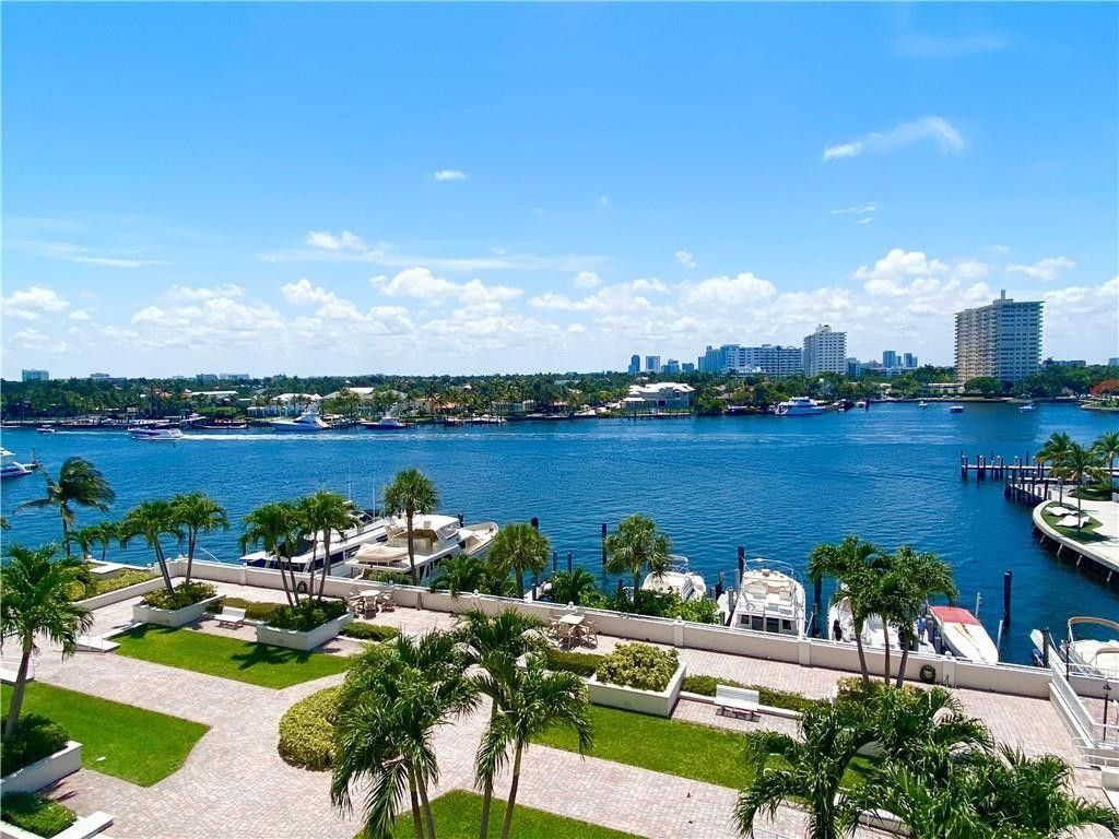 1 Las Olas Circle, Unit 605, Fort Lauderdale, FL 33316 Photo