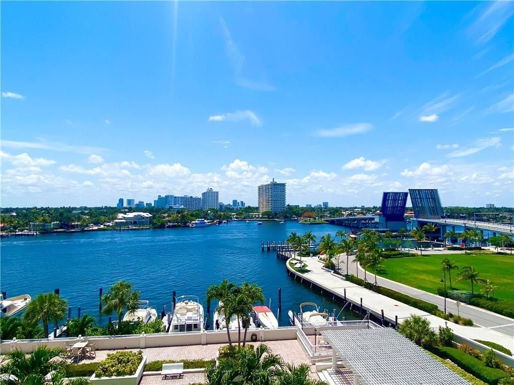 1 Las Olas Circle, Unit 605, Fort Lauderdale, FL 33316 Photo