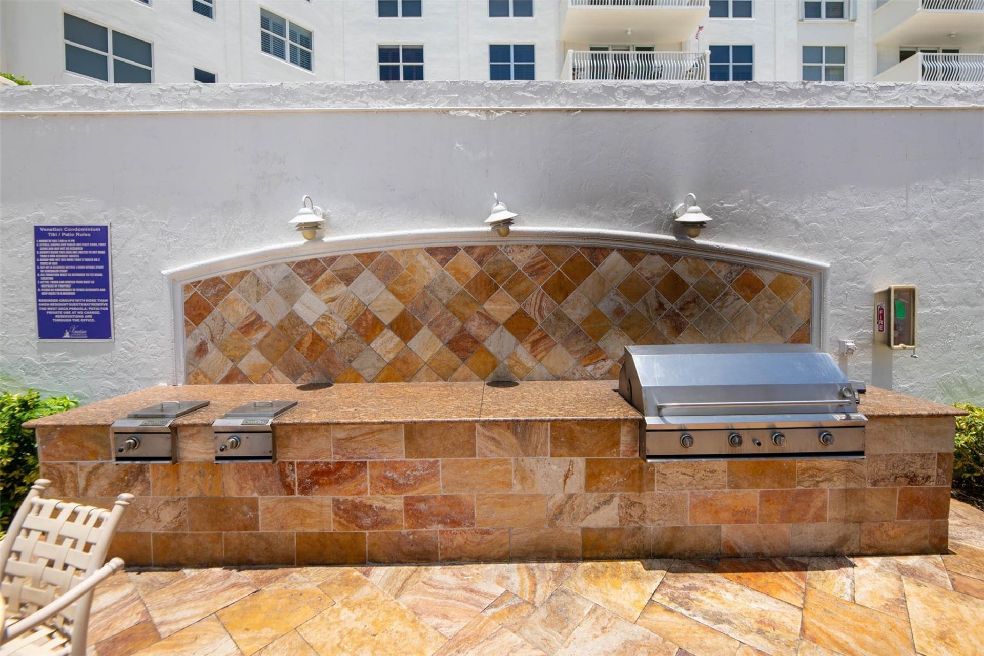 1 Las Olas Circle, Unit 605, Fort Lauderdale, FL 33316 Photo