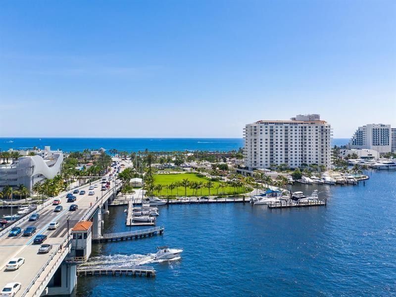 1 Las Olas Circle, Unit 605, Fort Lauderdale, FL 33316 Photo