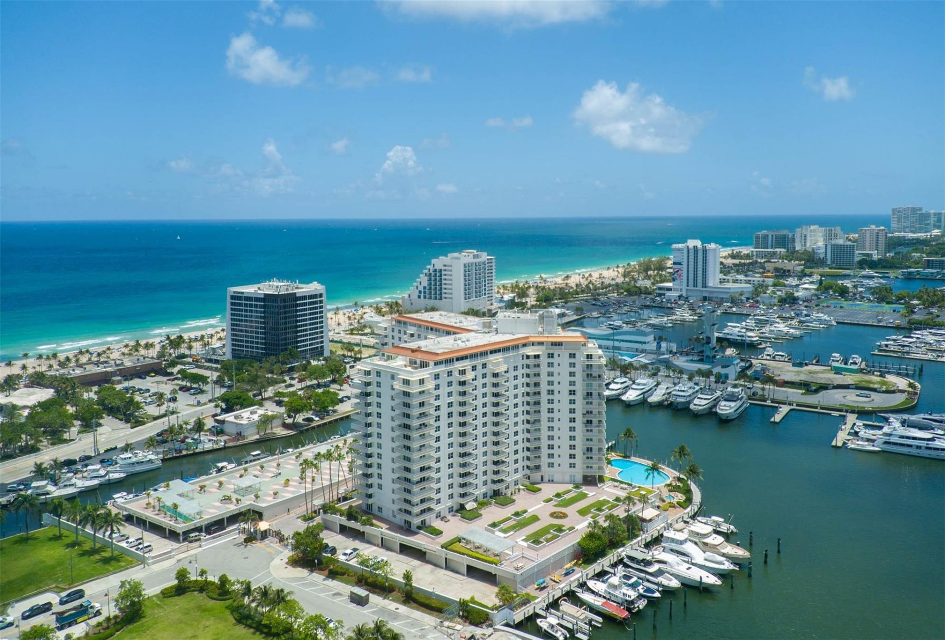1 Las Olas Circle, Unit 605, Fort Lauderdale, FL 33316 Photo