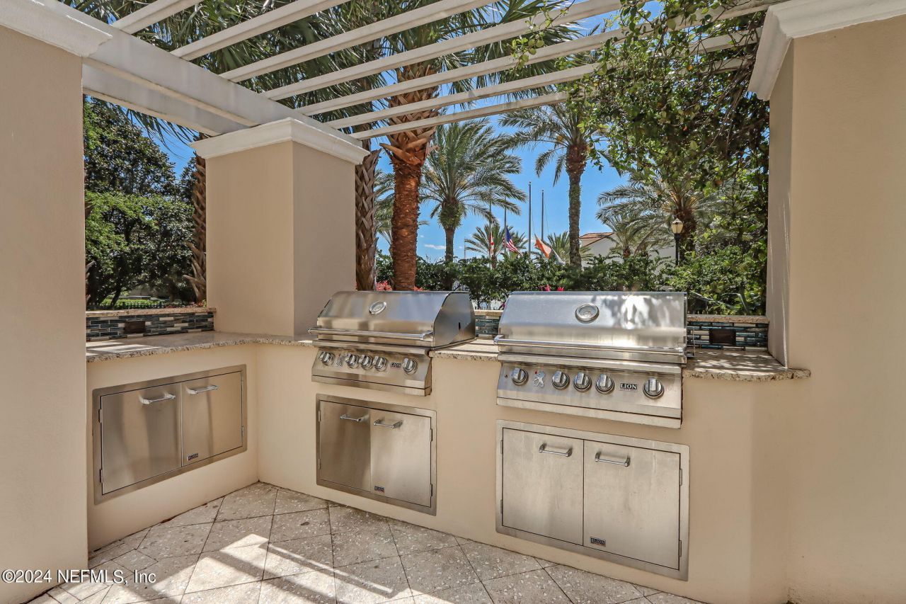 400 E Bay Street, Unit 604, Jacksonville, FL 32202 Photo