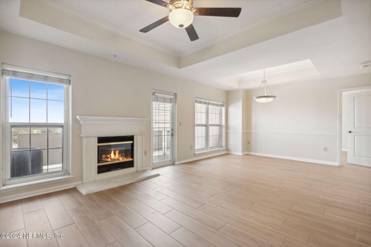 400 E Bay Street, Unit 604, Jacksonville, FL 32202 Photo