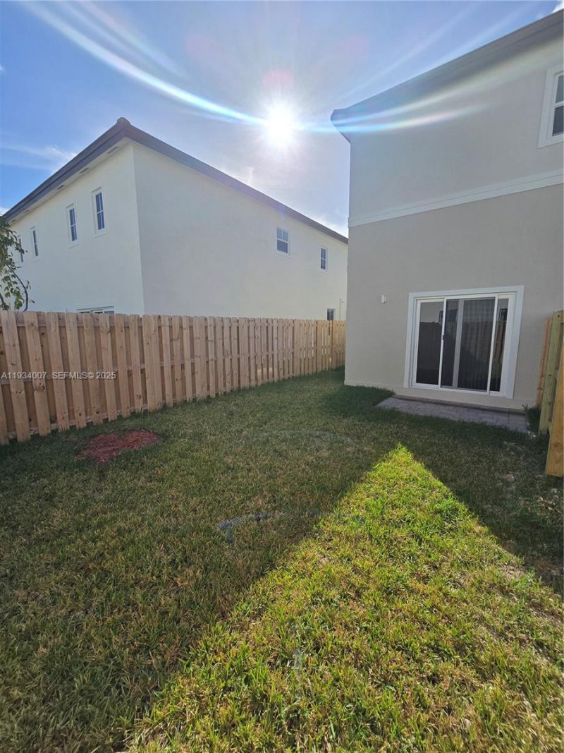 13357 SW 274th St, Unit Side, Naranja, FL 33032 Photo