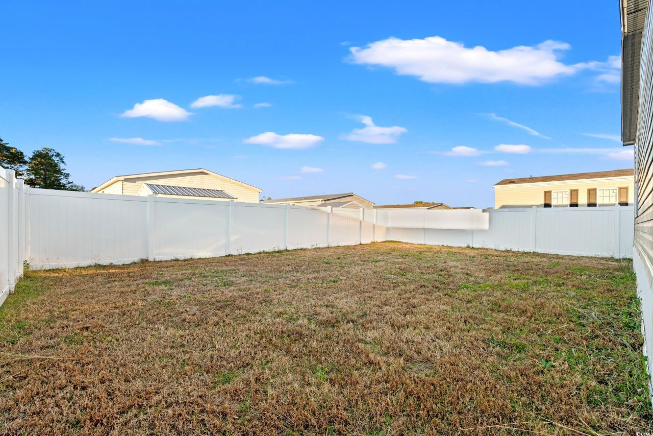 227 Air Stream Dr. Photo 22