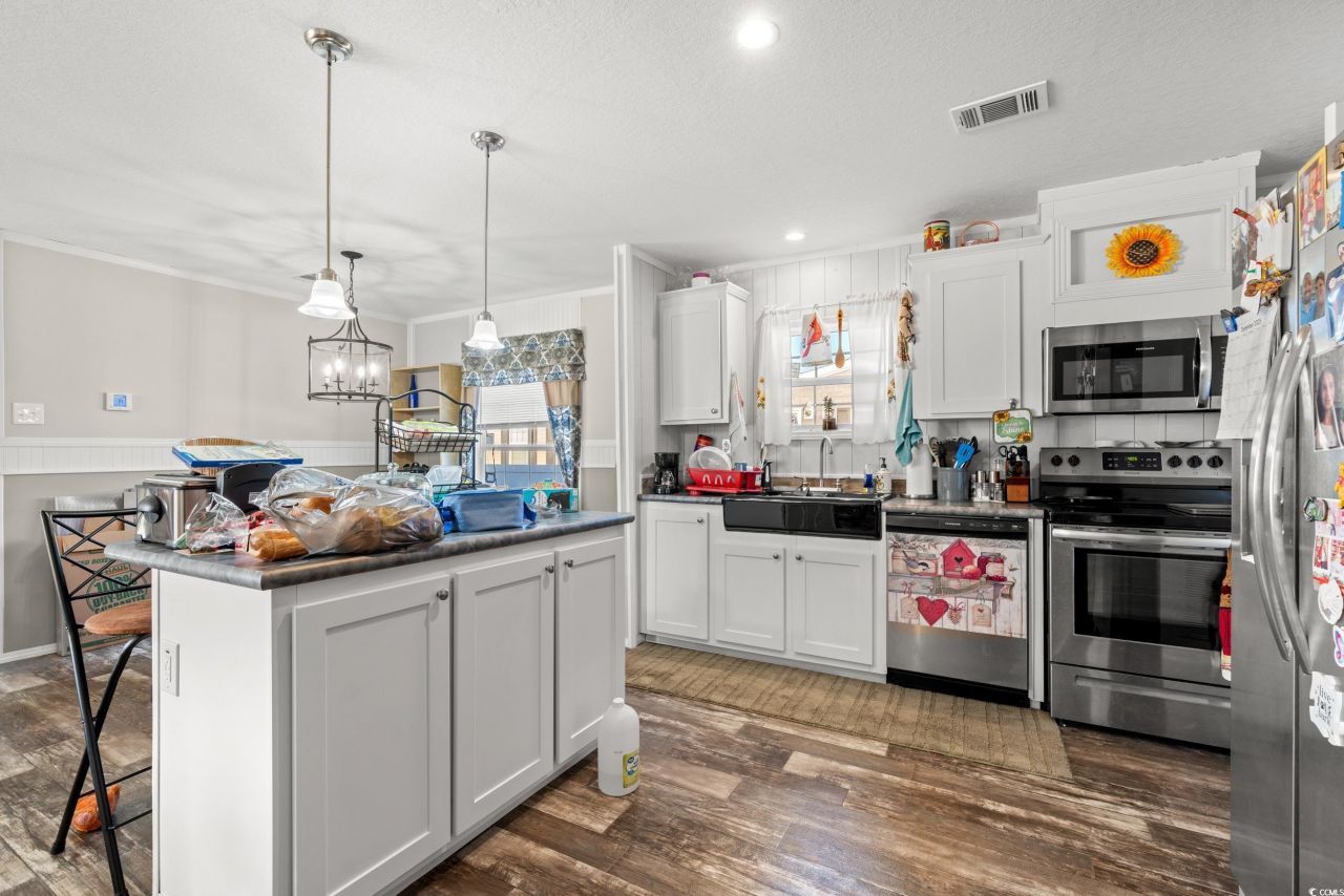 227 Air Stream Dr. Photo 8