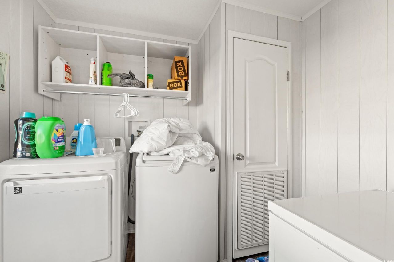 227 Air Stream Dr. Photo 8