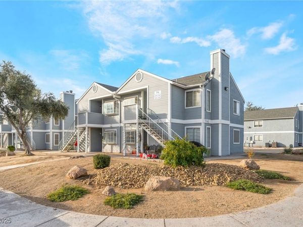 1983 Cosmic Drive, Las Vegas, NV 89115