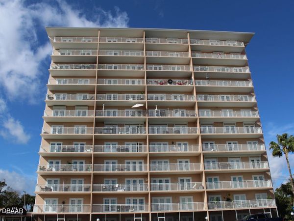 404 S Beach Street, Daytona Beach, FL 32114