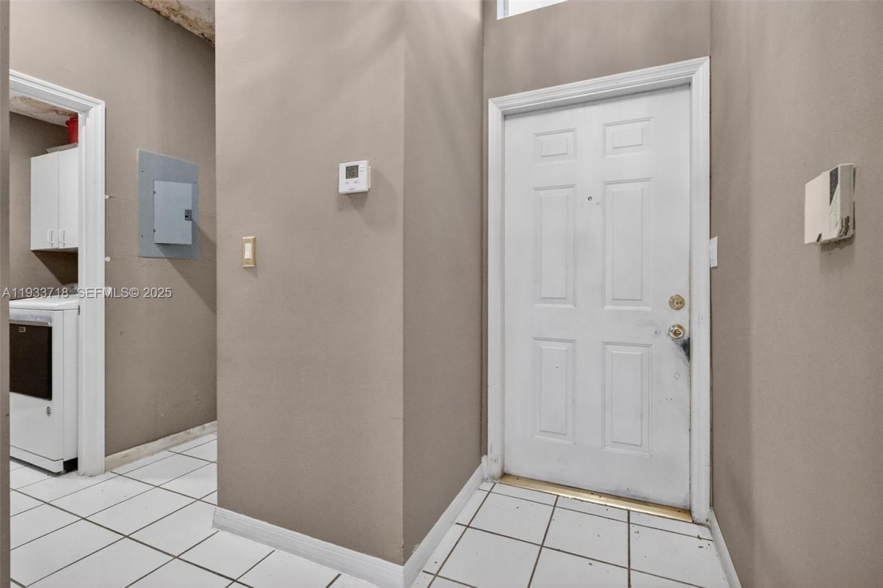 1244 NW 171st Ave, Pembroke Pines, FL 33028 Photo