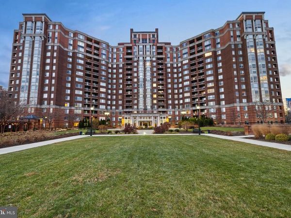 5809 NICHOLSON LANE, Unit 307, ROCKVILLE, MD 20852