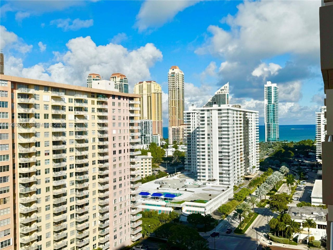 250 174th St , Unit 1912, Sunny Isles Beach, FL 33160 Photo