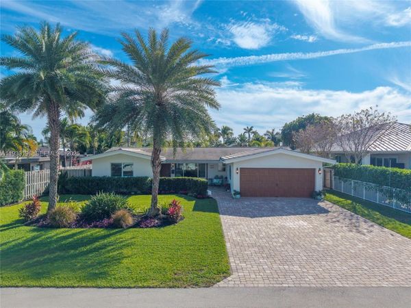 2832 NE 34th St, Lighthouse Point, FL 33064