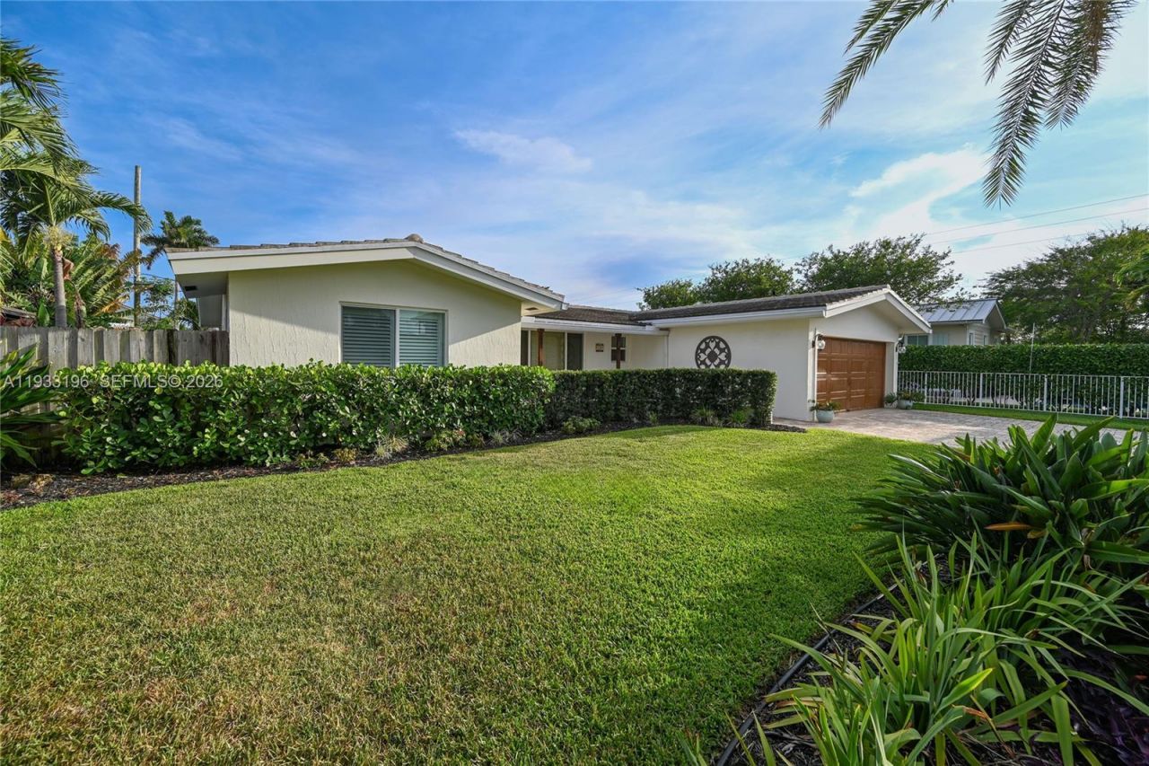 2832 NE 34th St, Lighthouse Point, FL 33064 Photo