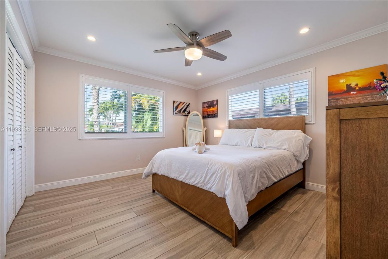 2832 NE 34th St, Lighthouse Point, FL 33064 Photo